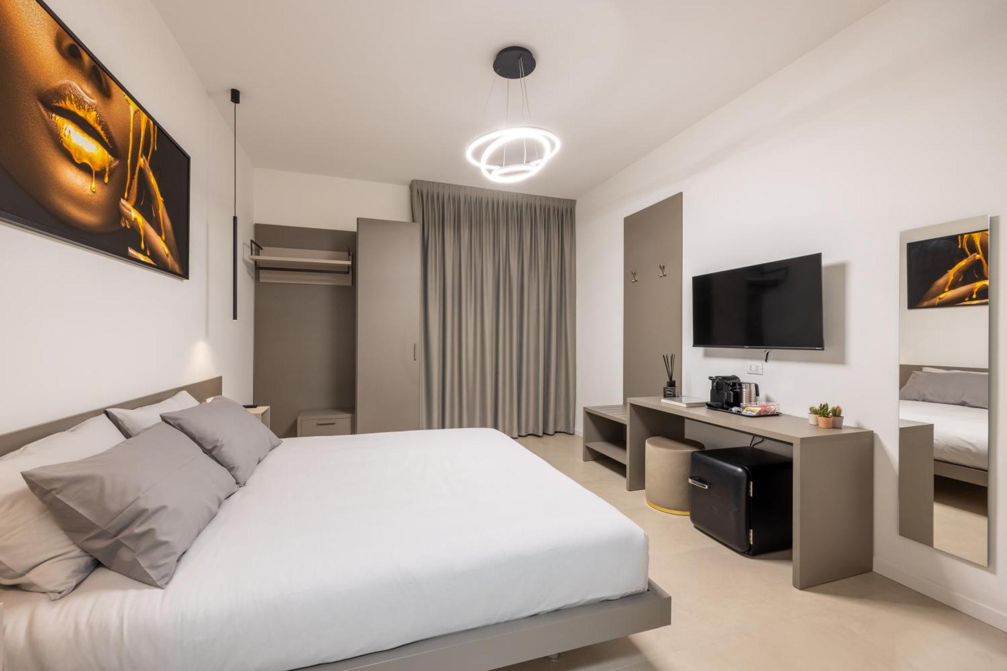 Luxury Station Suite Bologna Exterior photo