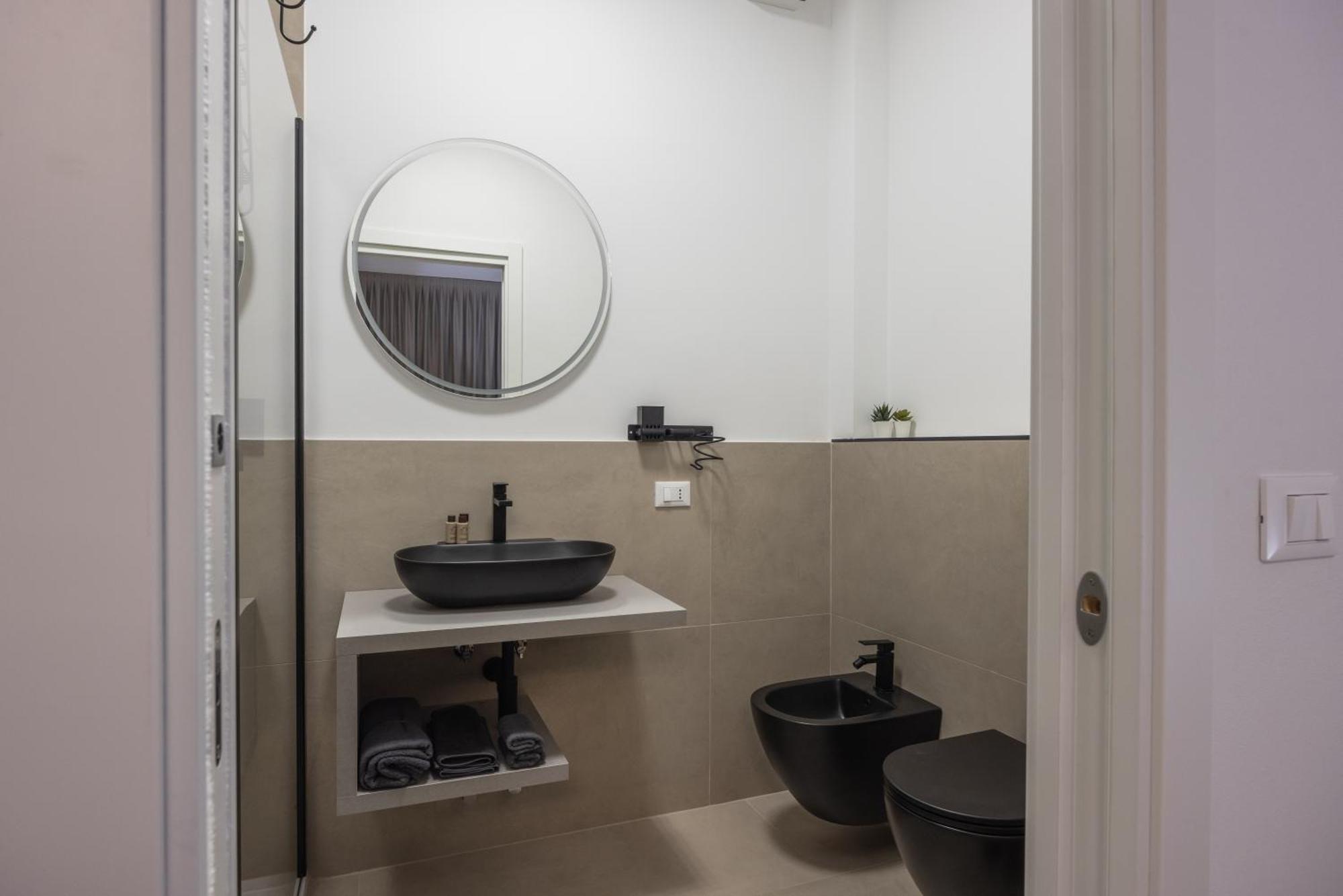 Luxury Station Suite Bologna Exterior photo